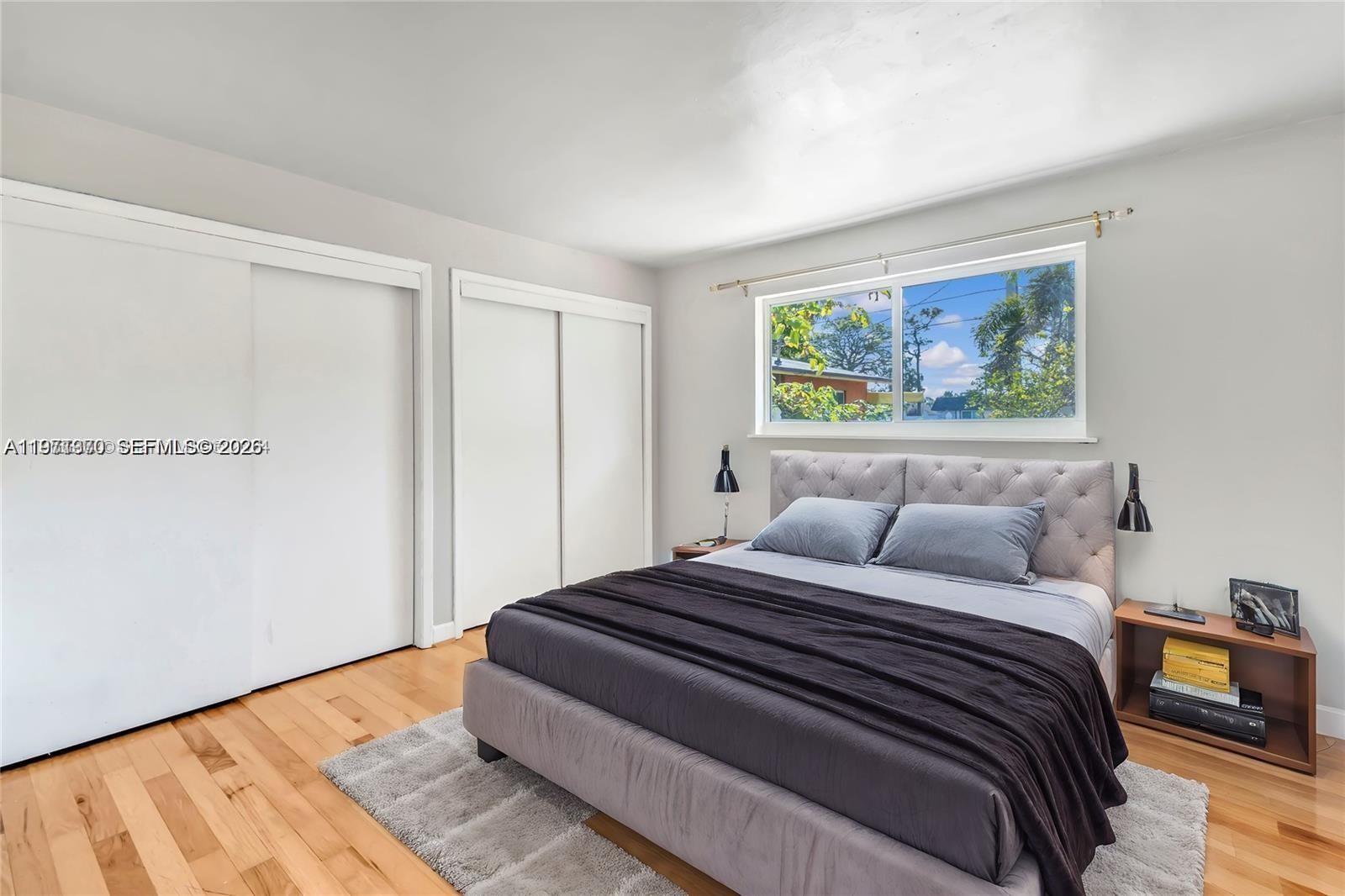 OAKLAND PARK SECOND ADD - Residential