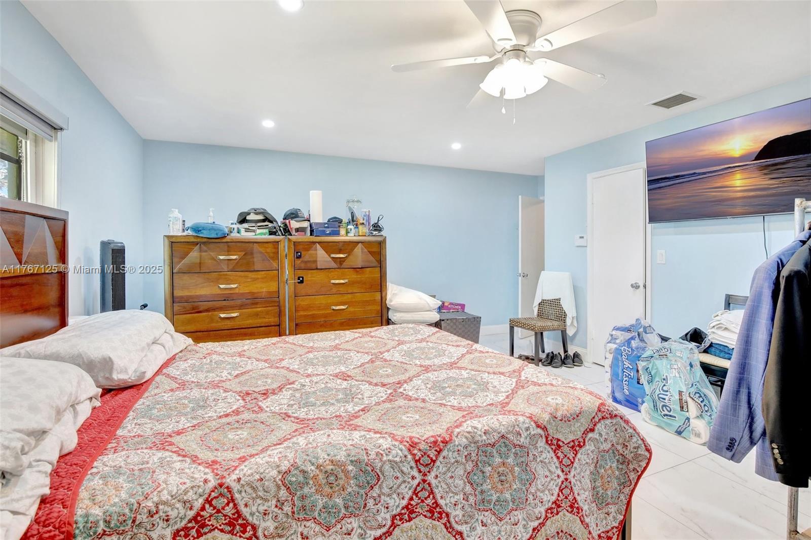 D & M ACRES - Residential