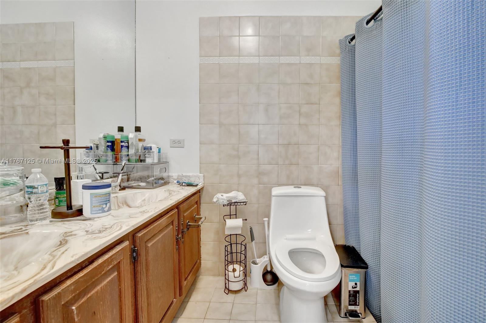 D & M ACRES - Residential