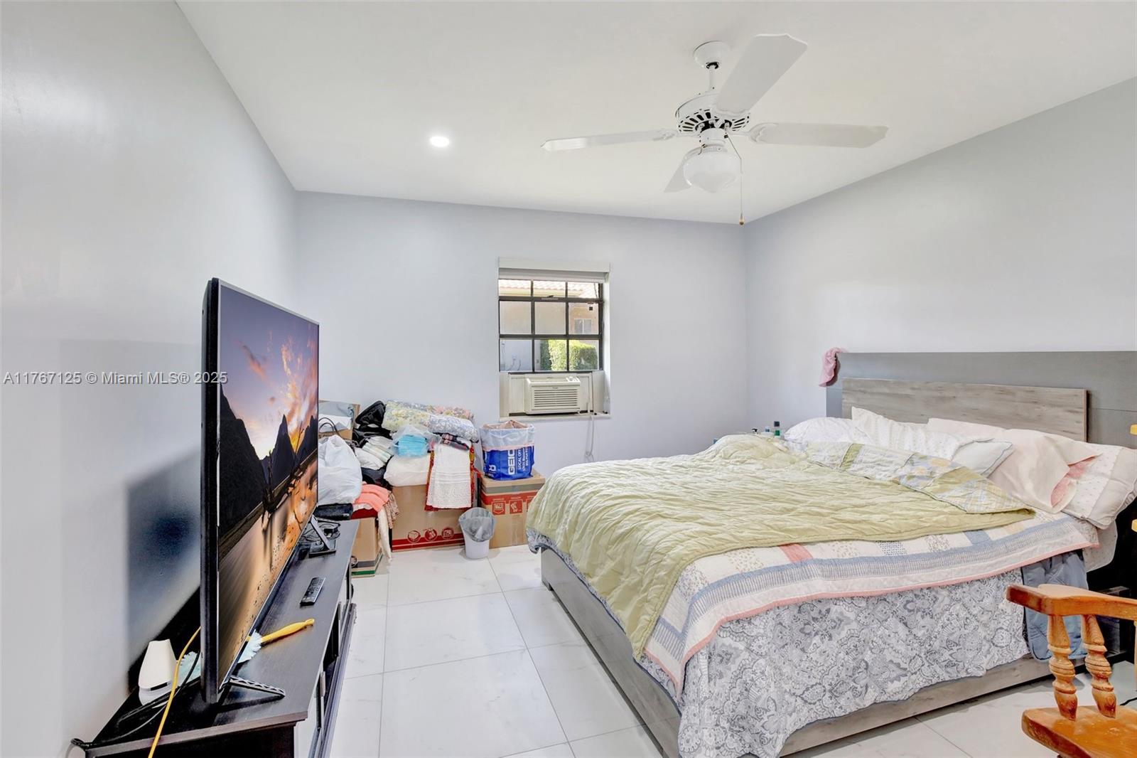 D & M ACRES - Residential