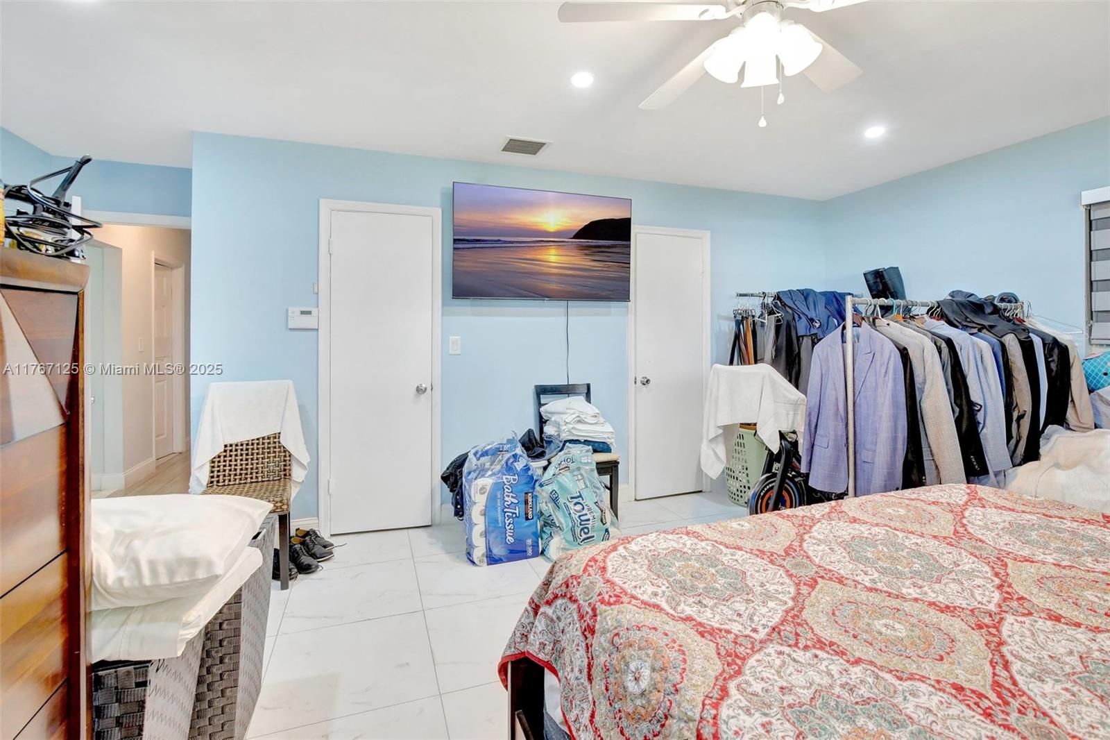 D & M ACRES - Residential