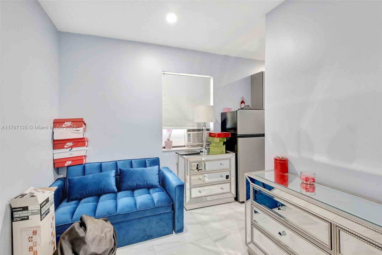 D & M ACRES - Residential