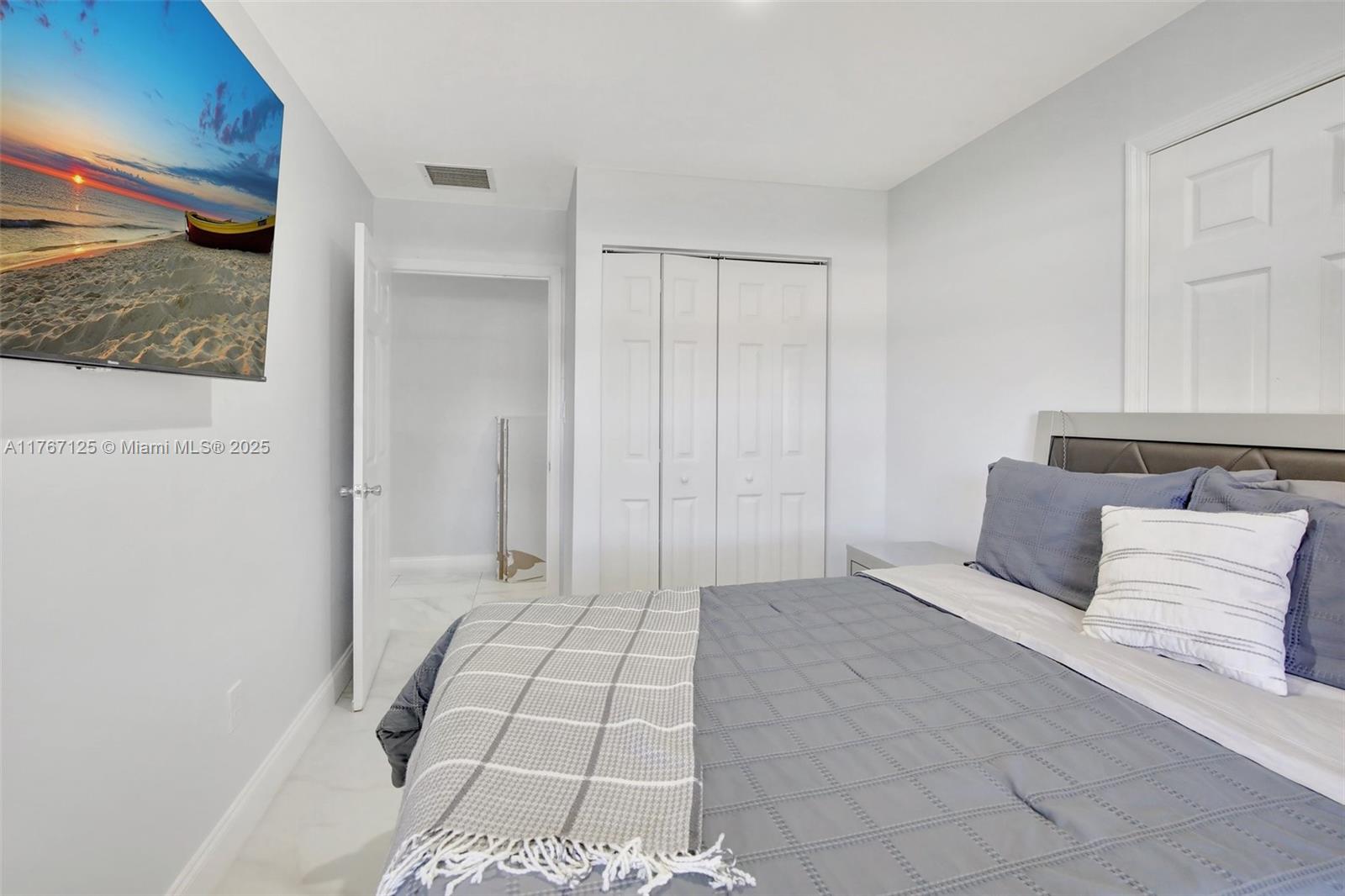 D & M ACRES - Residential