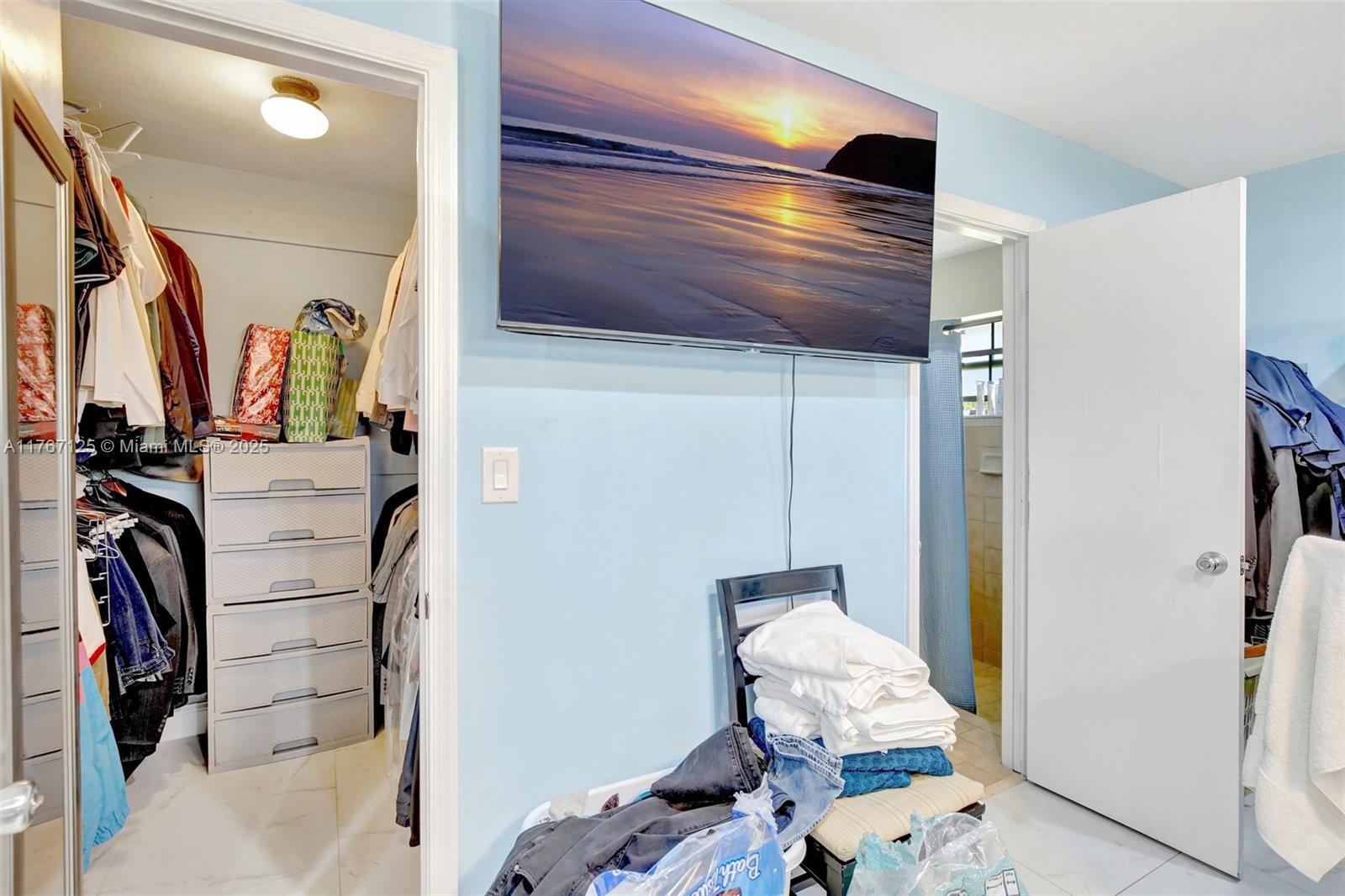 D & M ACRES - Residential