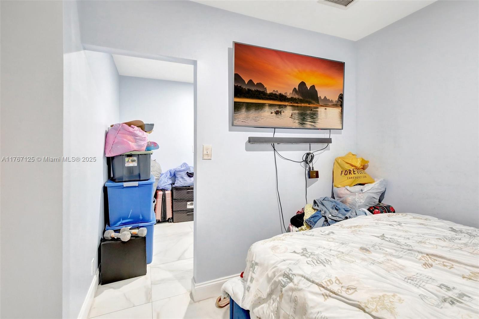 D & M ACRES - Residential