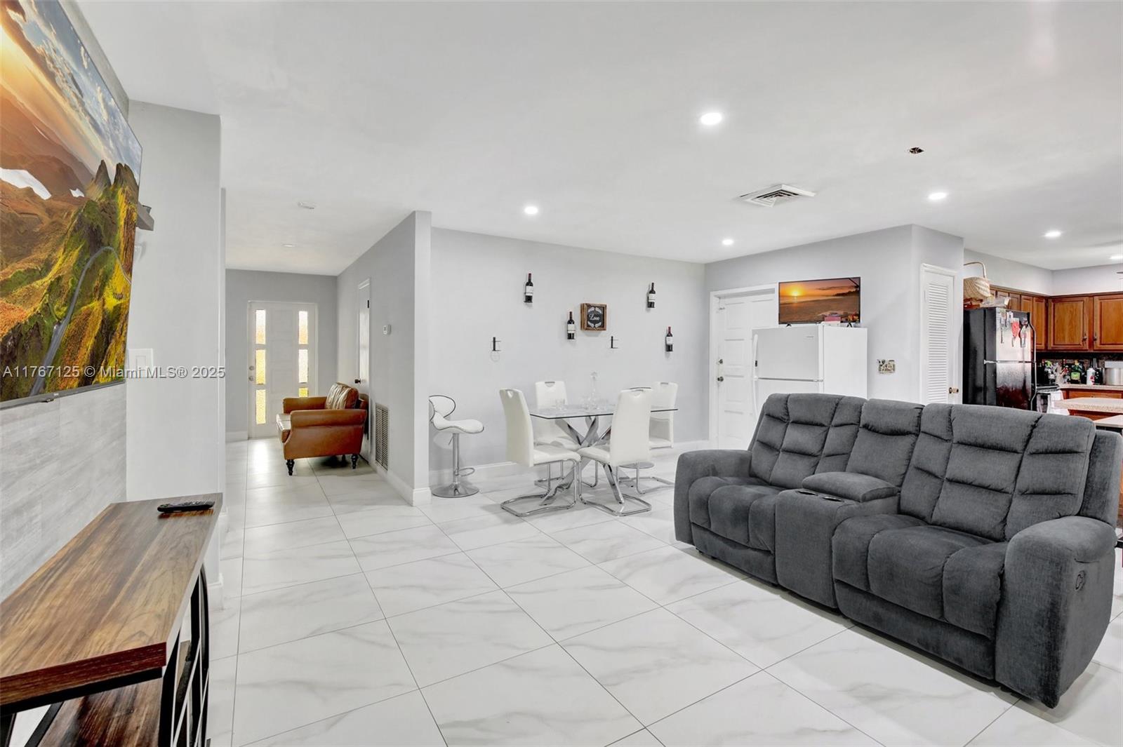 D & M ACRES - Residential