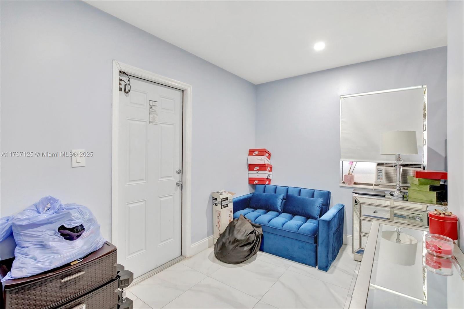 D & M ACRES - Residential