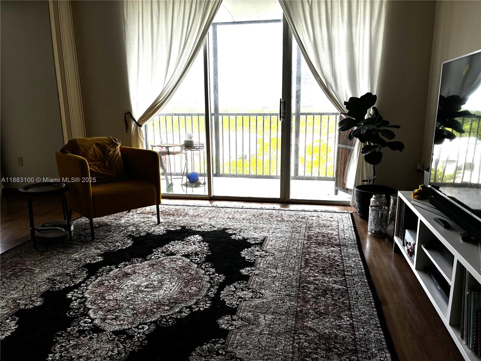 DORSET HOUSE CONDO - Residential Lease