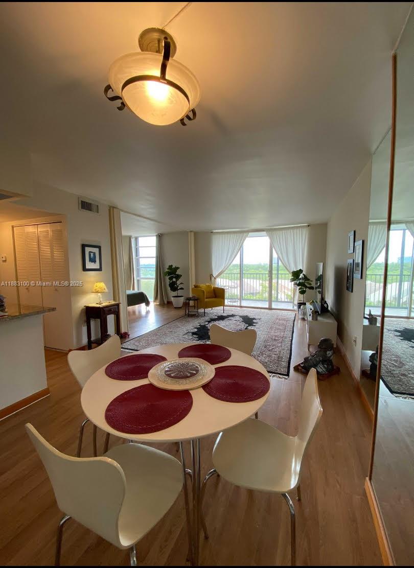 DORSET HOUSE CONDO - Residential Lease