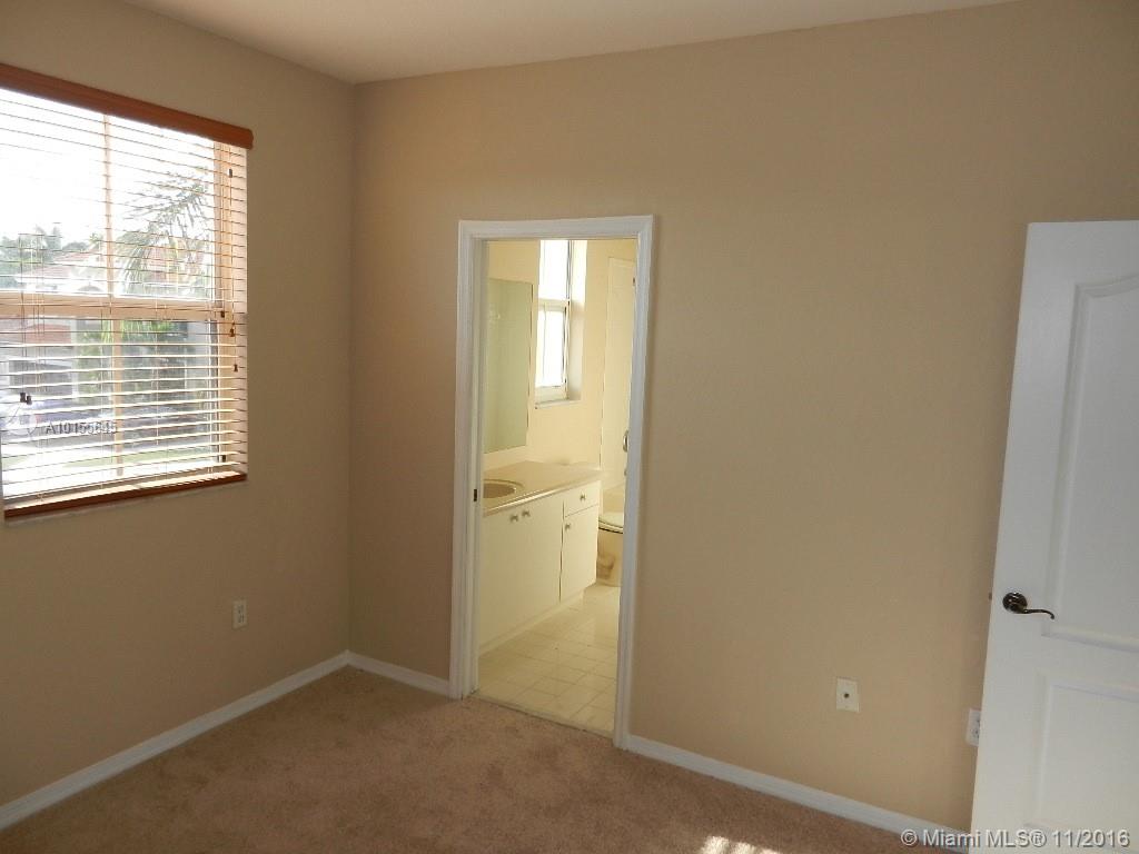 C B Palms - Residential