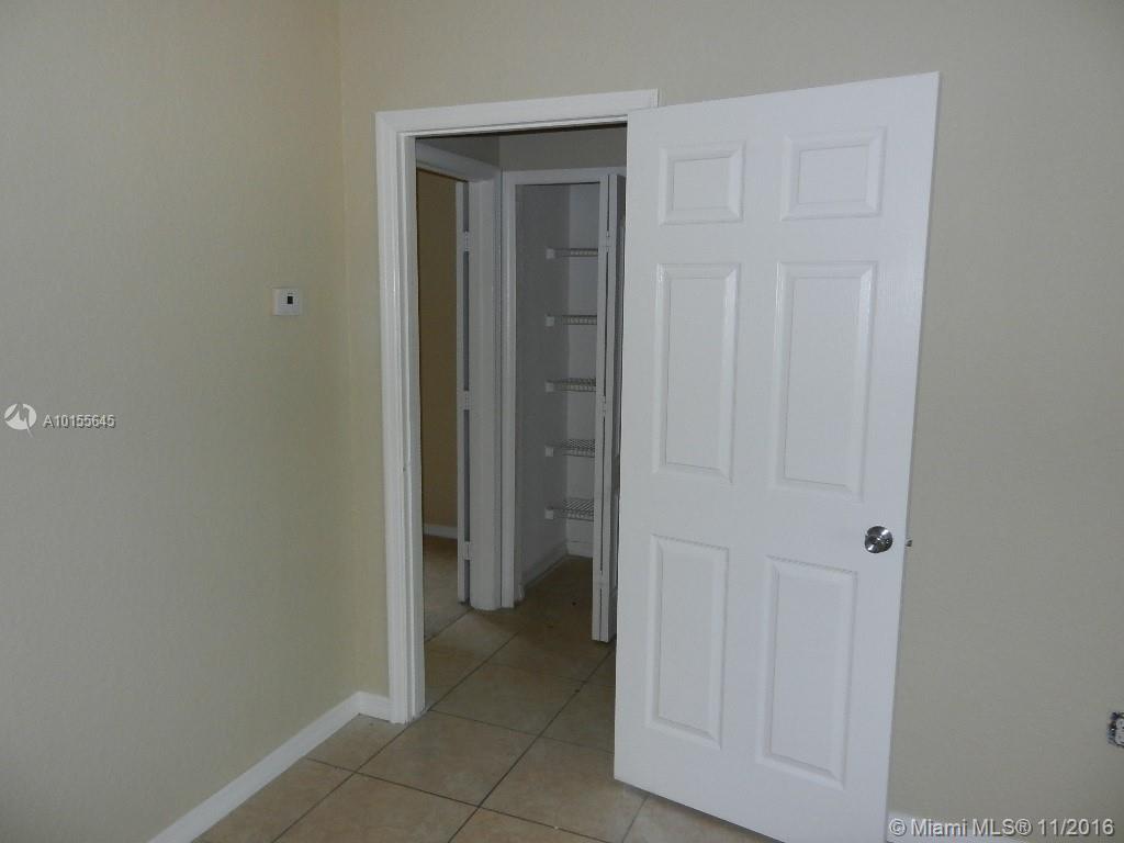 C B Palms - Residential