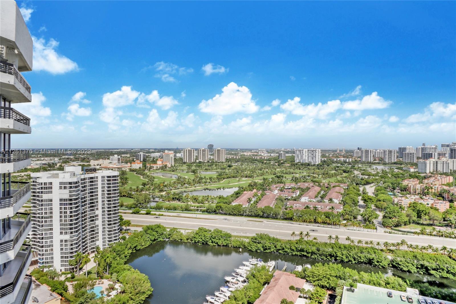 MYSTIC POINTE TOWER 500 C - Residential