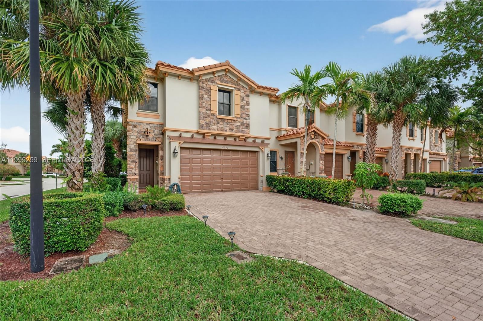 SIMONTON COURT - Residential Lease