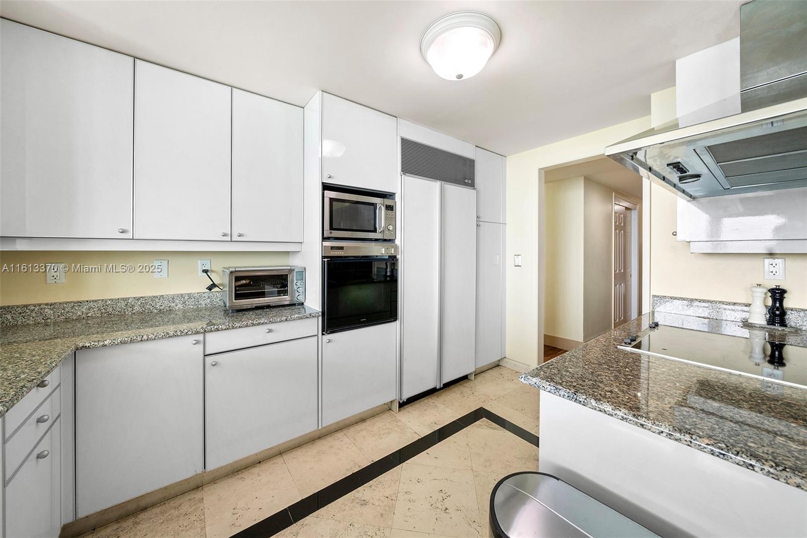 SANTA MARIA CONDO - Residential