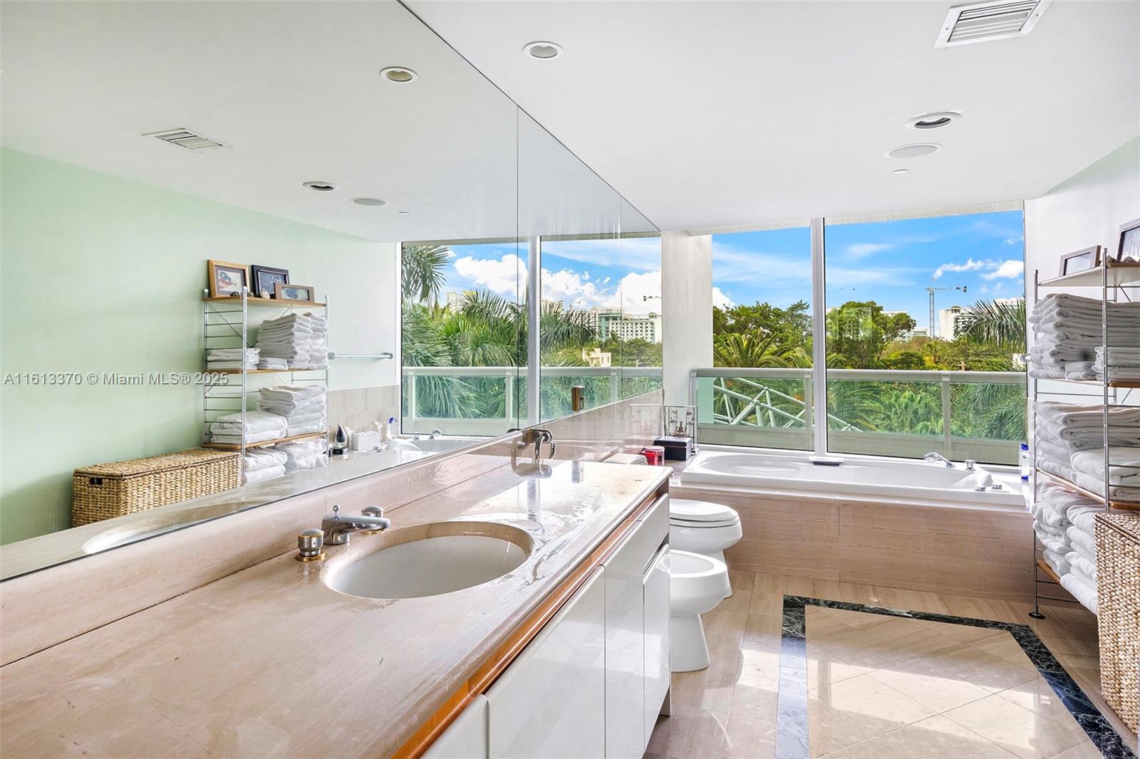 SANTA MARIA CONDO - Residential