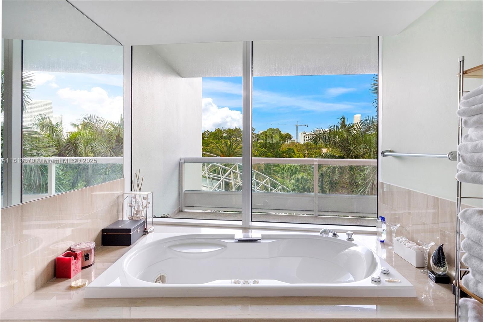 SANTA MARIA CONDO - Residential