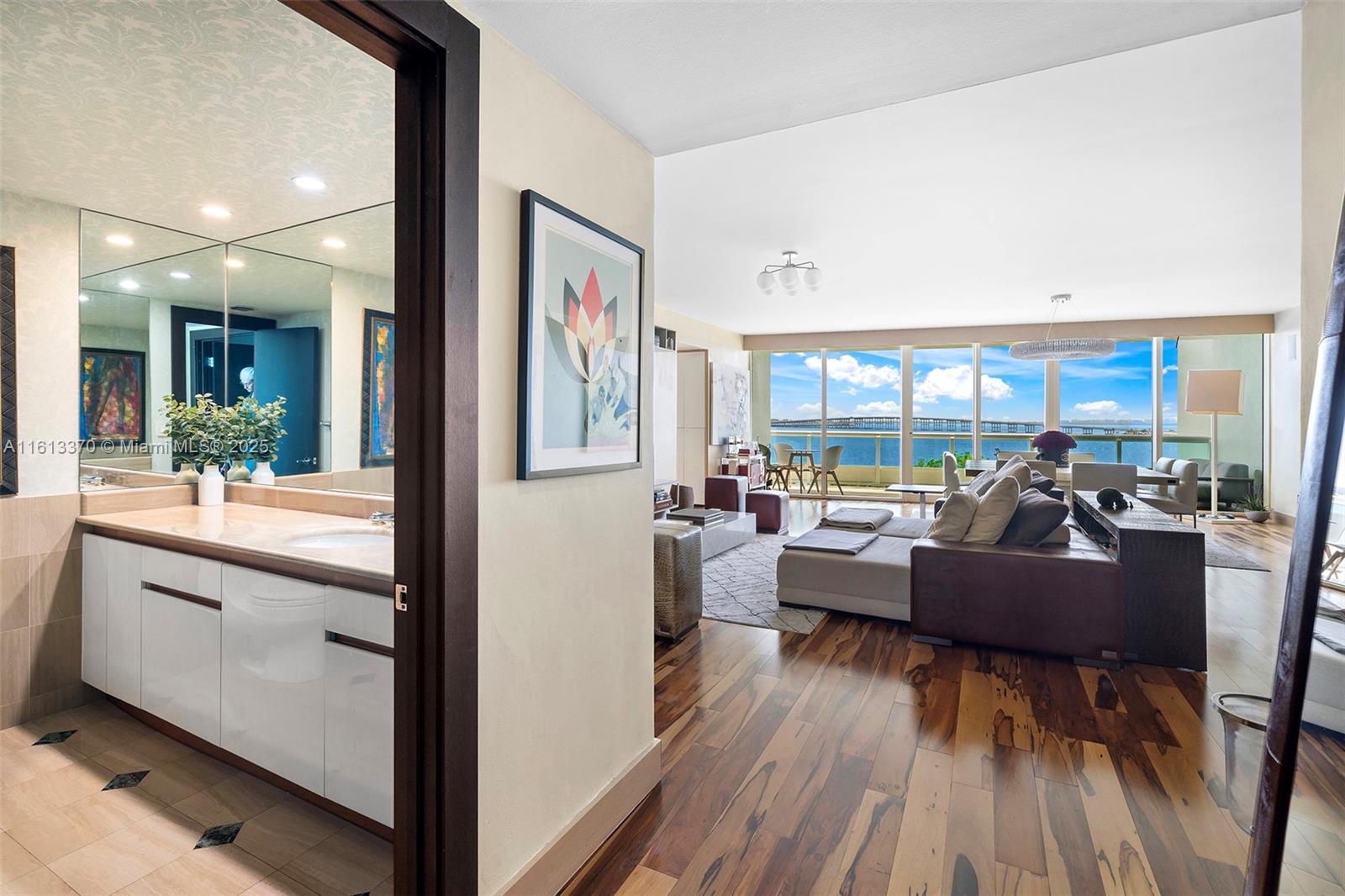 SANTA MARIA CONDO - Residential