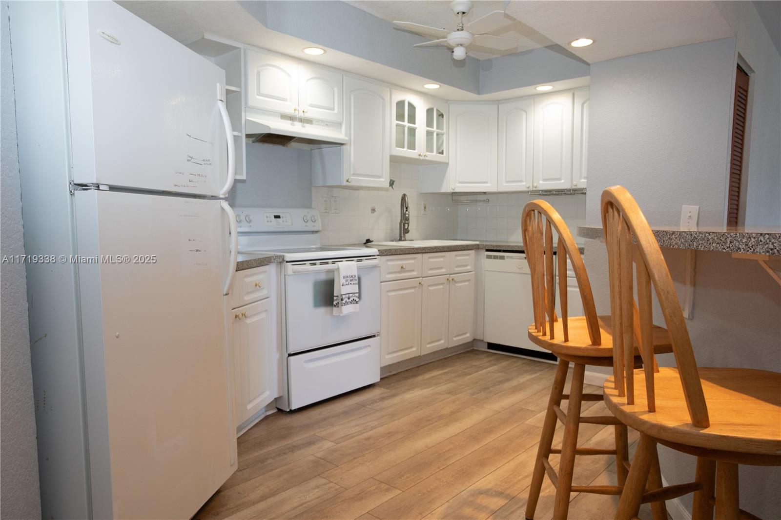 OCEANVIEW PARK CONDO - Residential