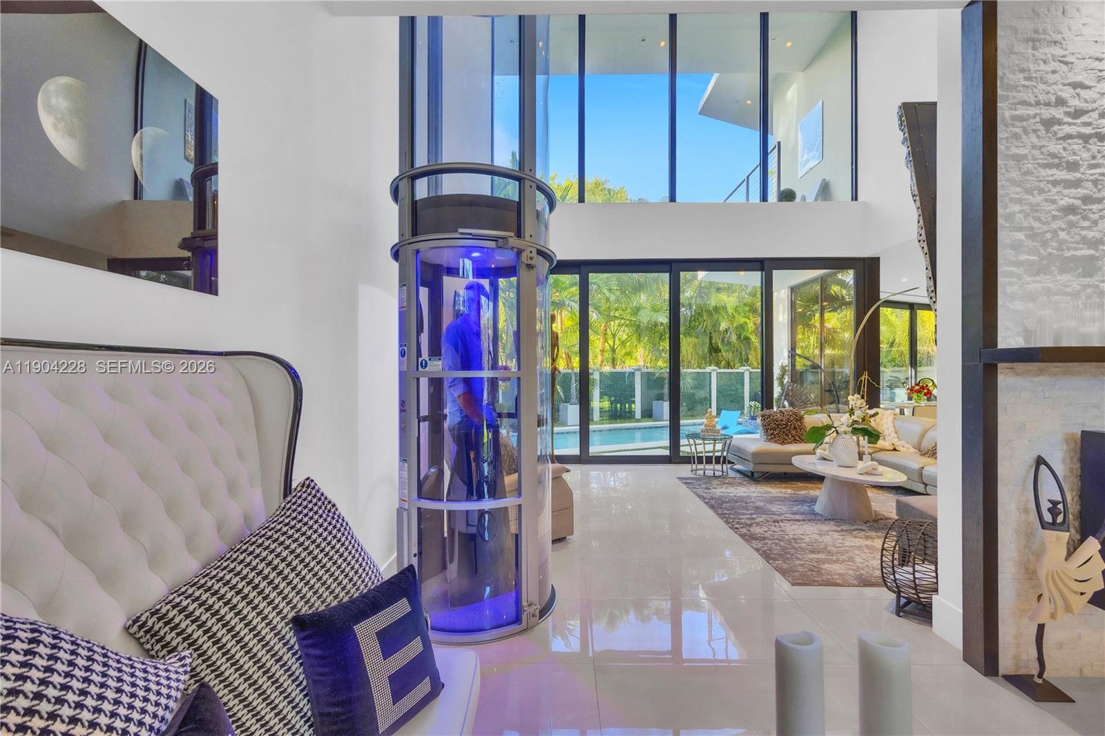 FOUR-WAY LODGE ESTATES - Residential