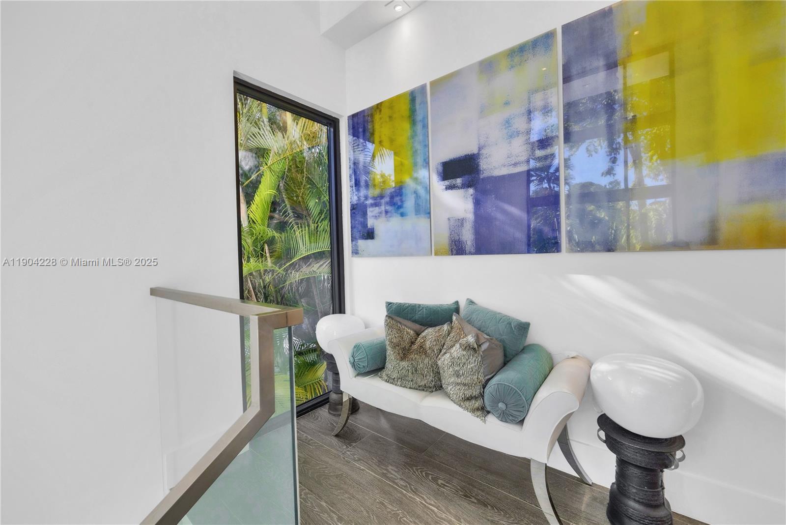 FOUR-WAY LODGE ESTATES - Residential