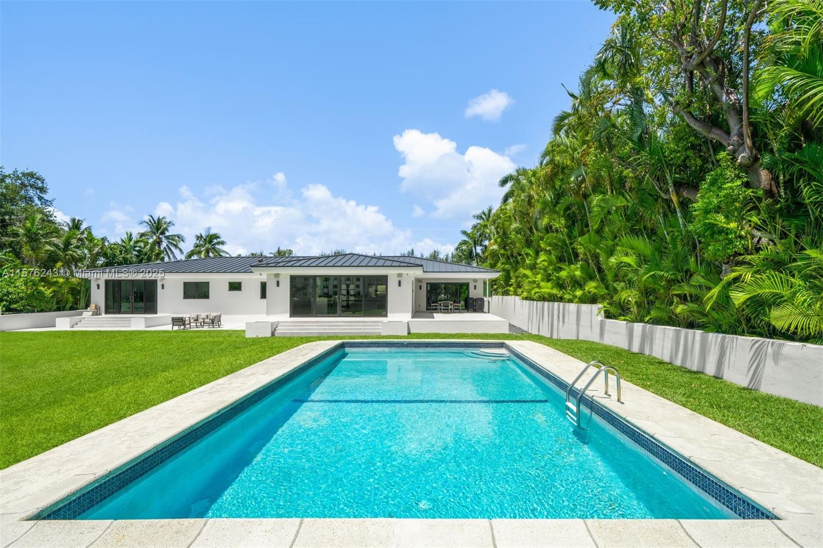 FLAMINGO TERRACE SUB - Residential