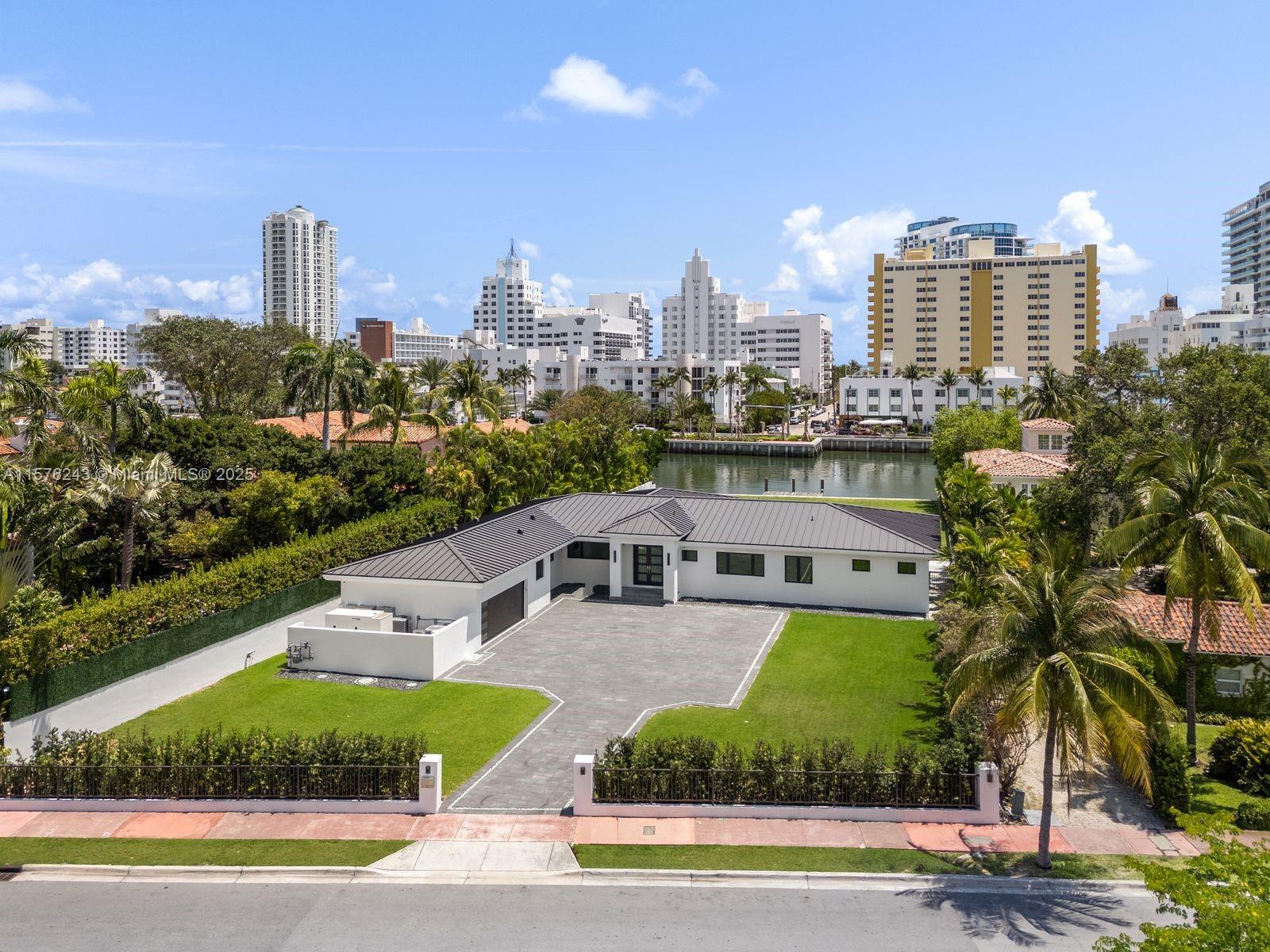 FLAMINGO TERRACE SUB - Residential