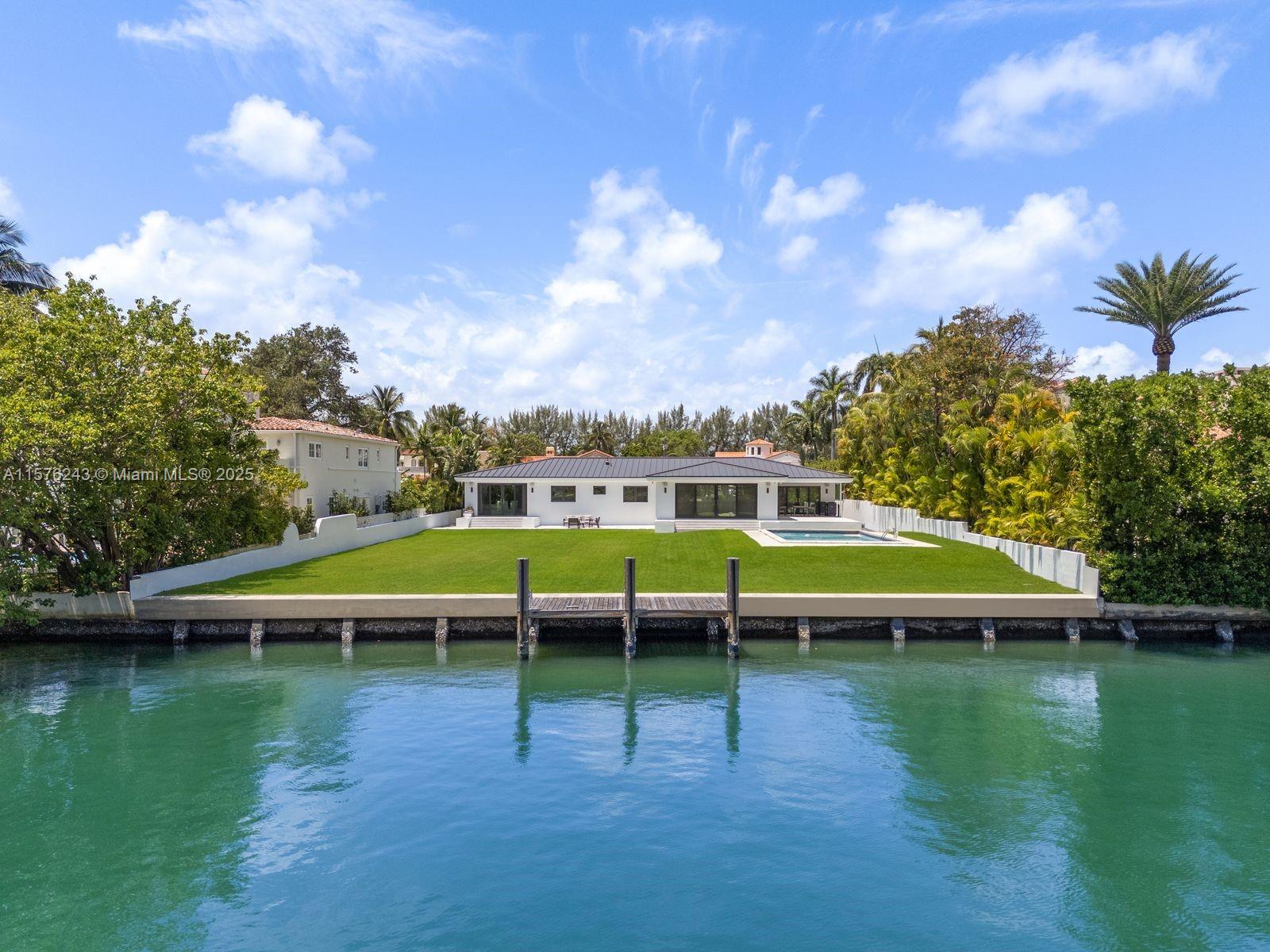 FLAMINGO TERRACE SUB - Residential