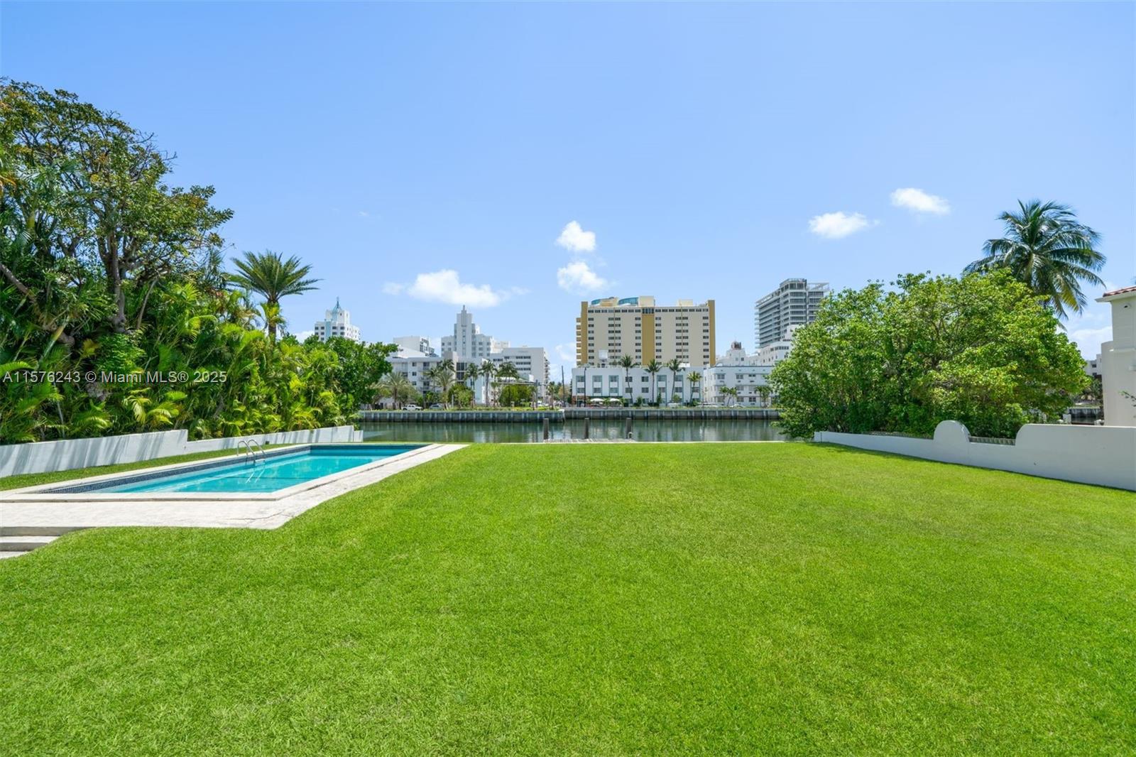 FLAMINGO TERRACE SUB - Residential