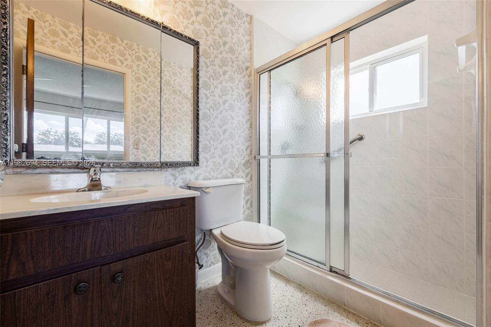 WILLOW LAKE - Residential