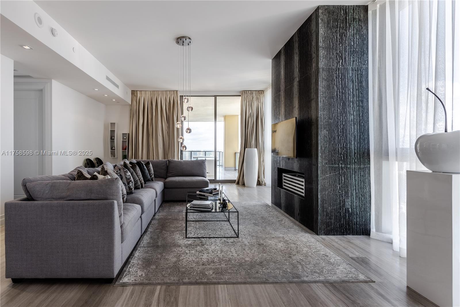 17749 COLLINS AVENUE COND - Residential Lease