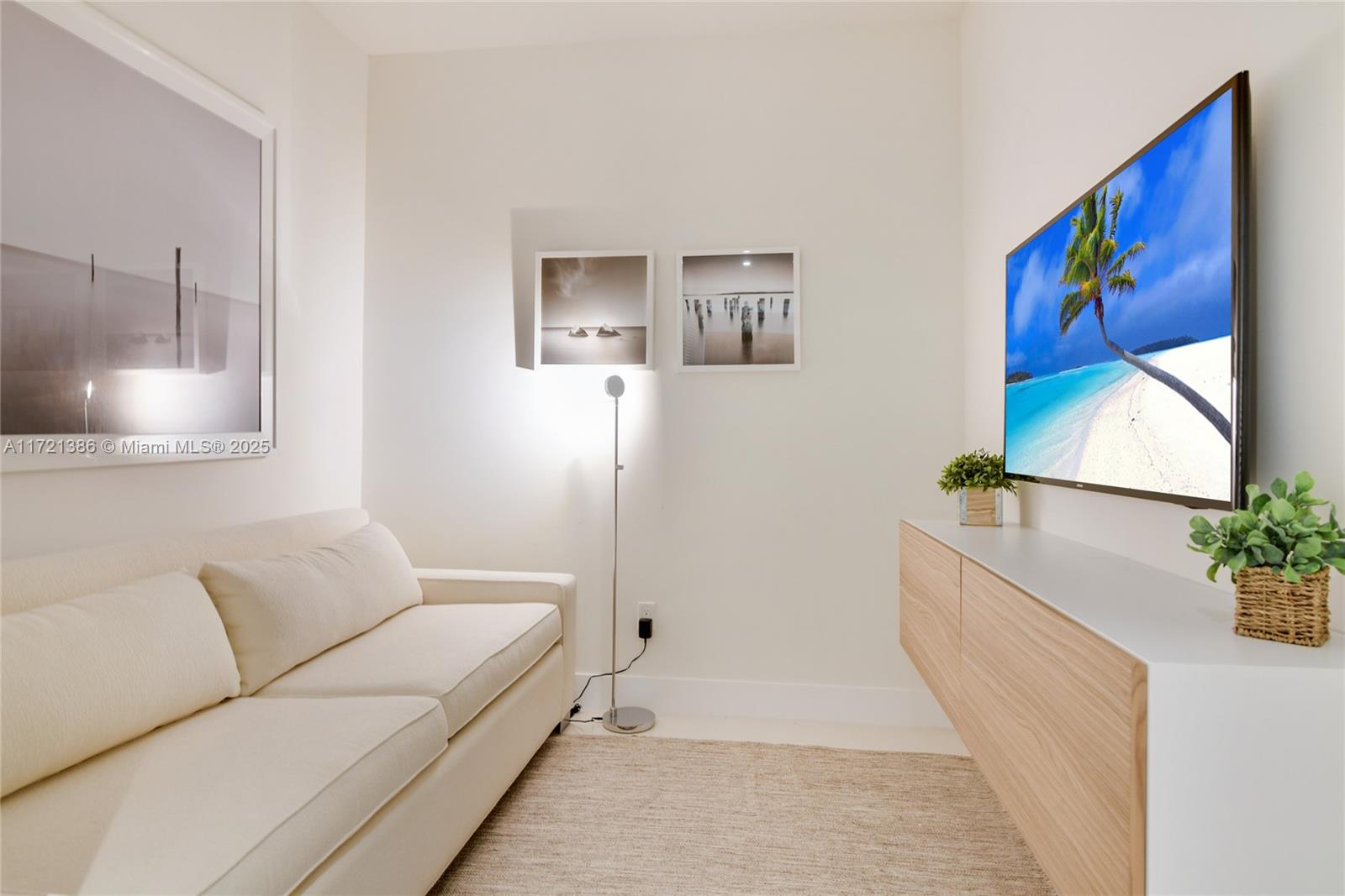 AVENTURA PARKSQUARE - Residential