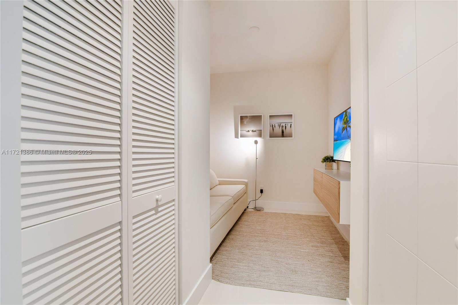 AVENTURA PARKSQUARE - Residential
