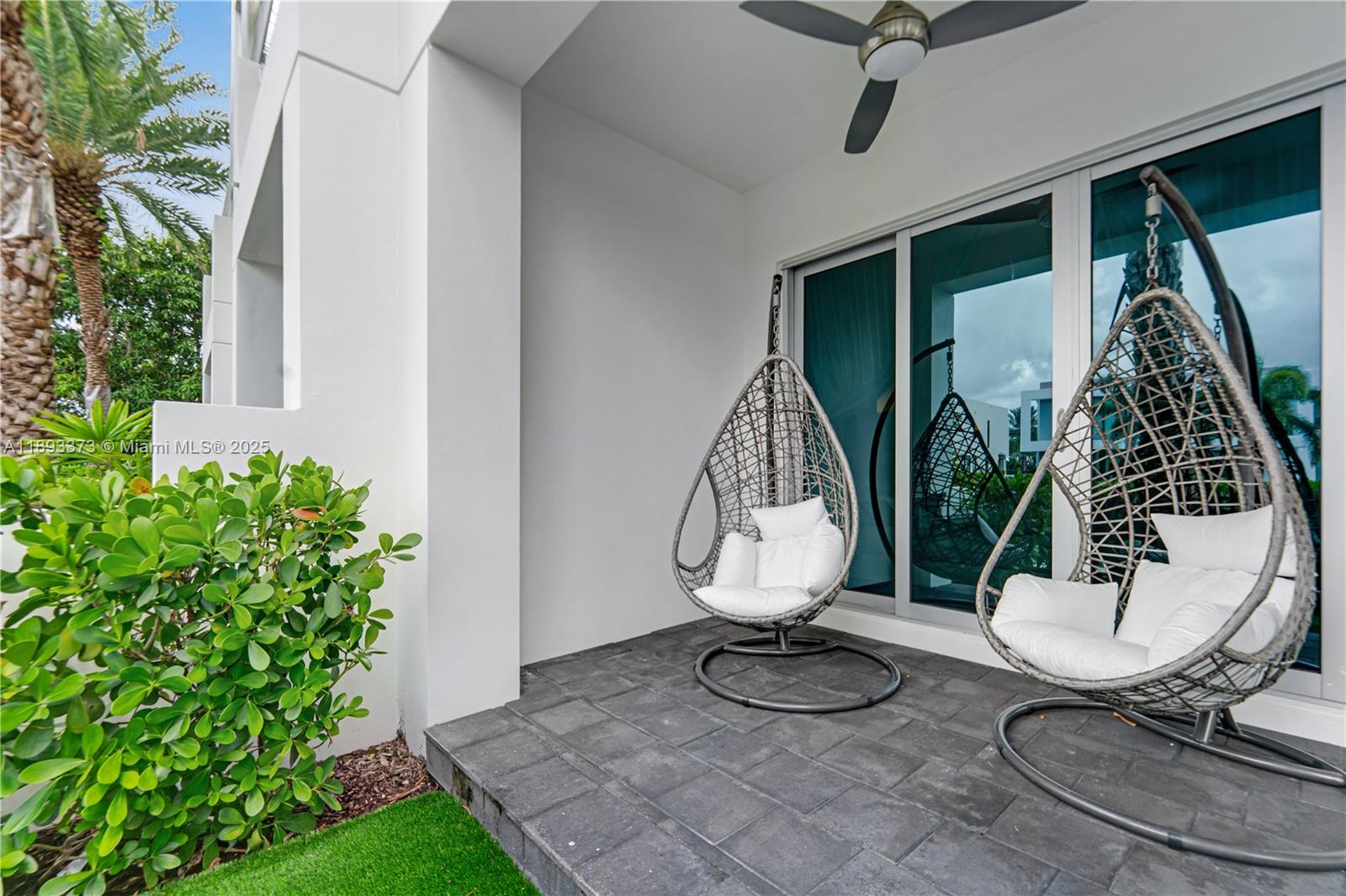 SILVER SHORES UNIT - Residential