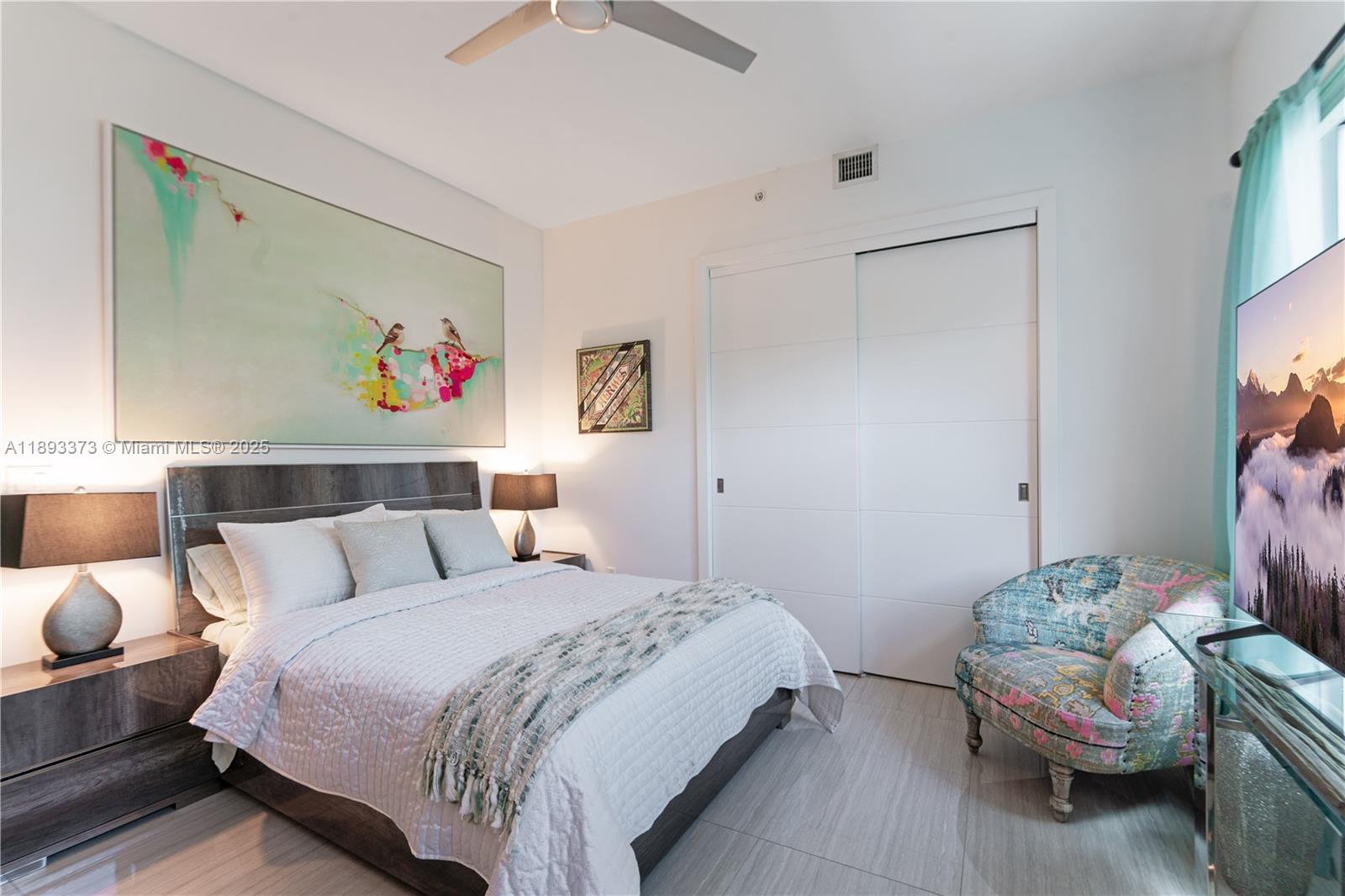 SILVER SHORES UNIT - Residential