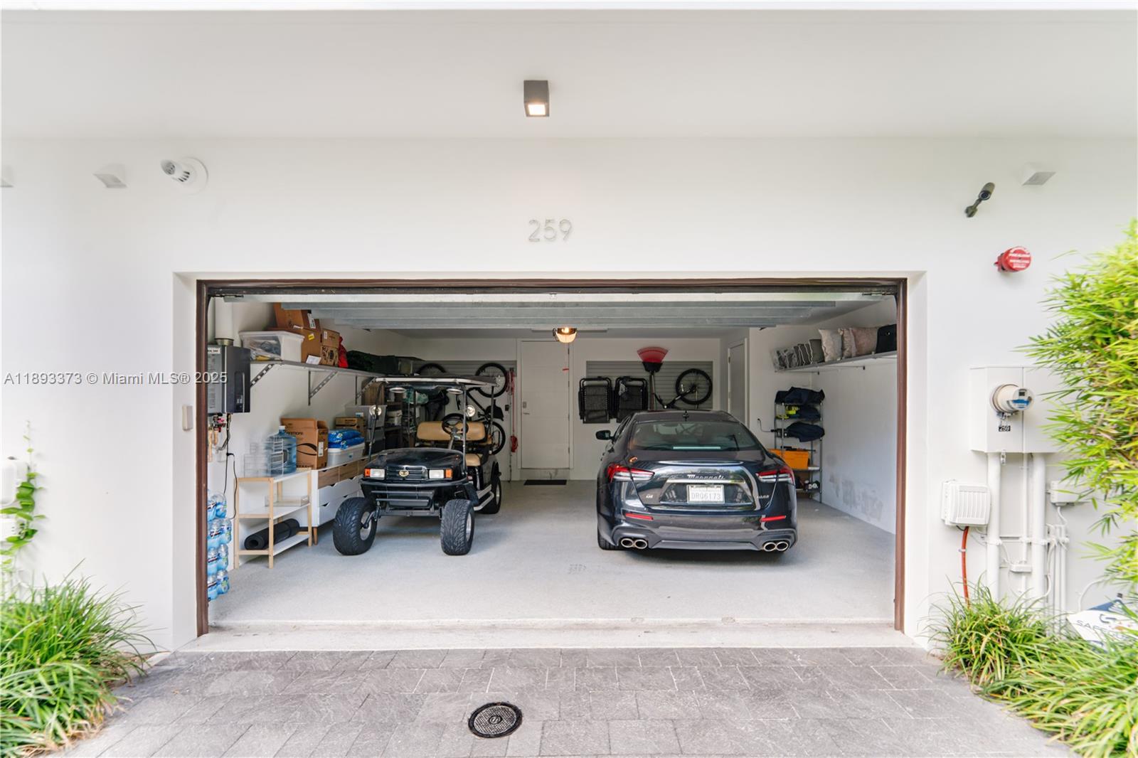 SILVER SHORES UNIT - Residential