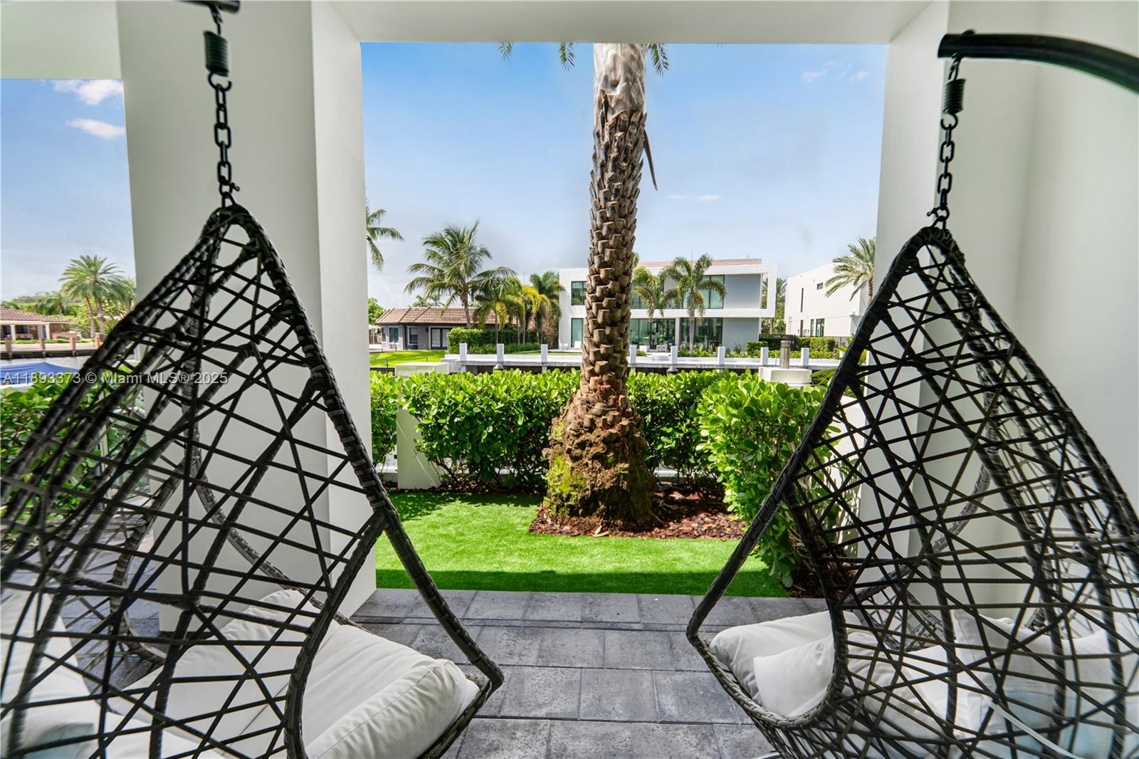 SILVER SHORES UNIT - Residential