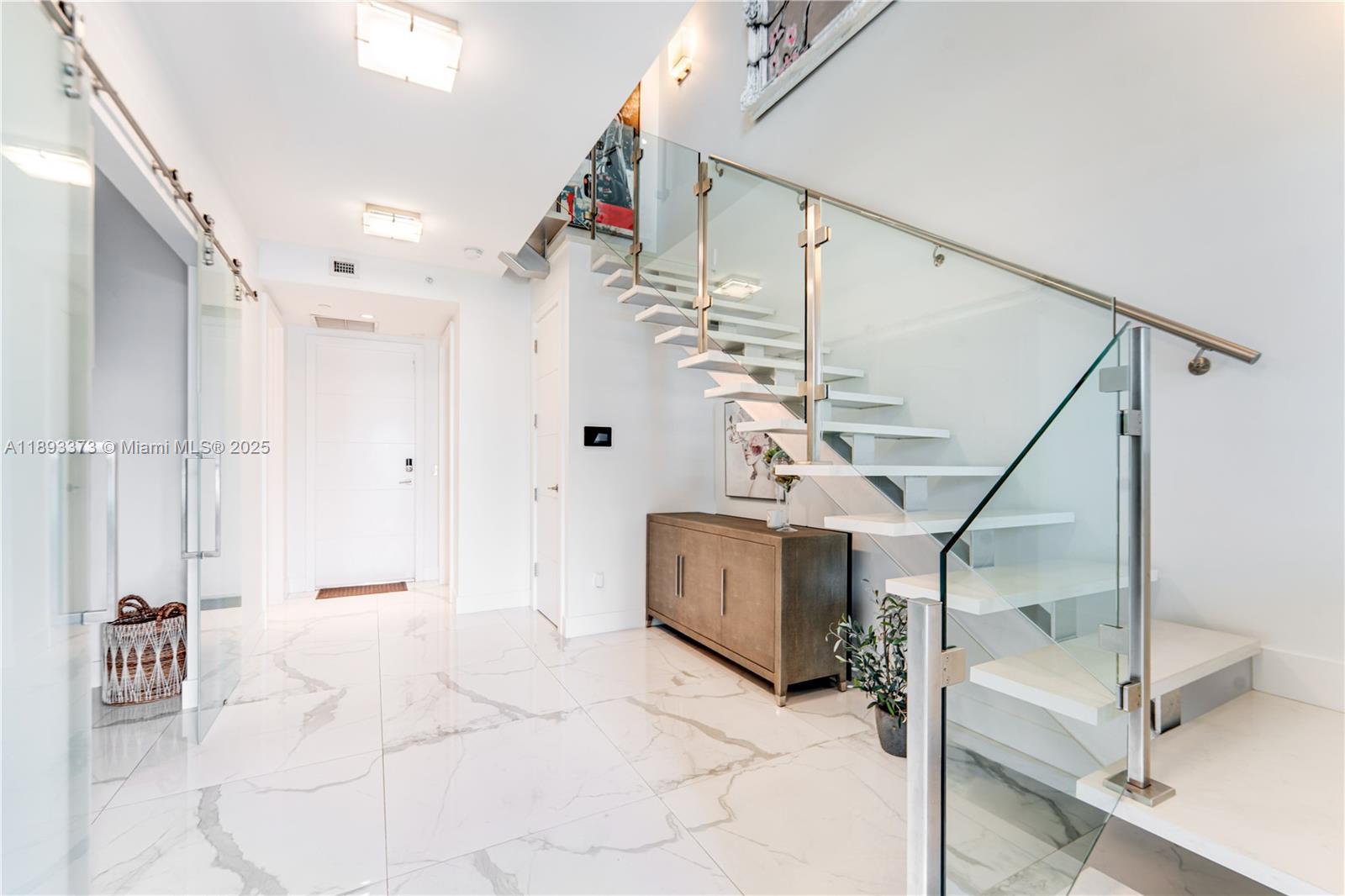 SILVER SHORES UNIT - Residential