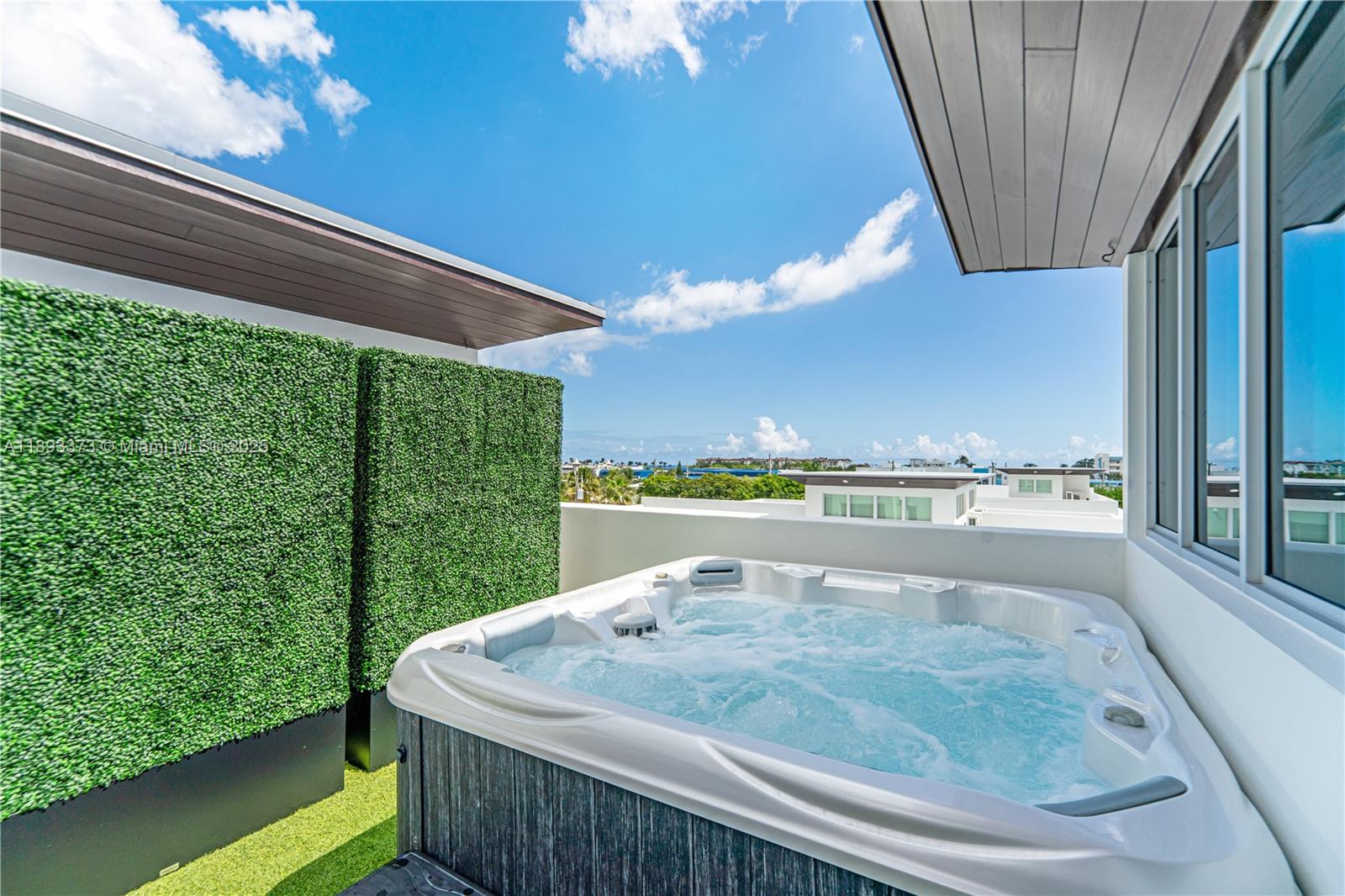 SILVER SHORES UNIT - Residential