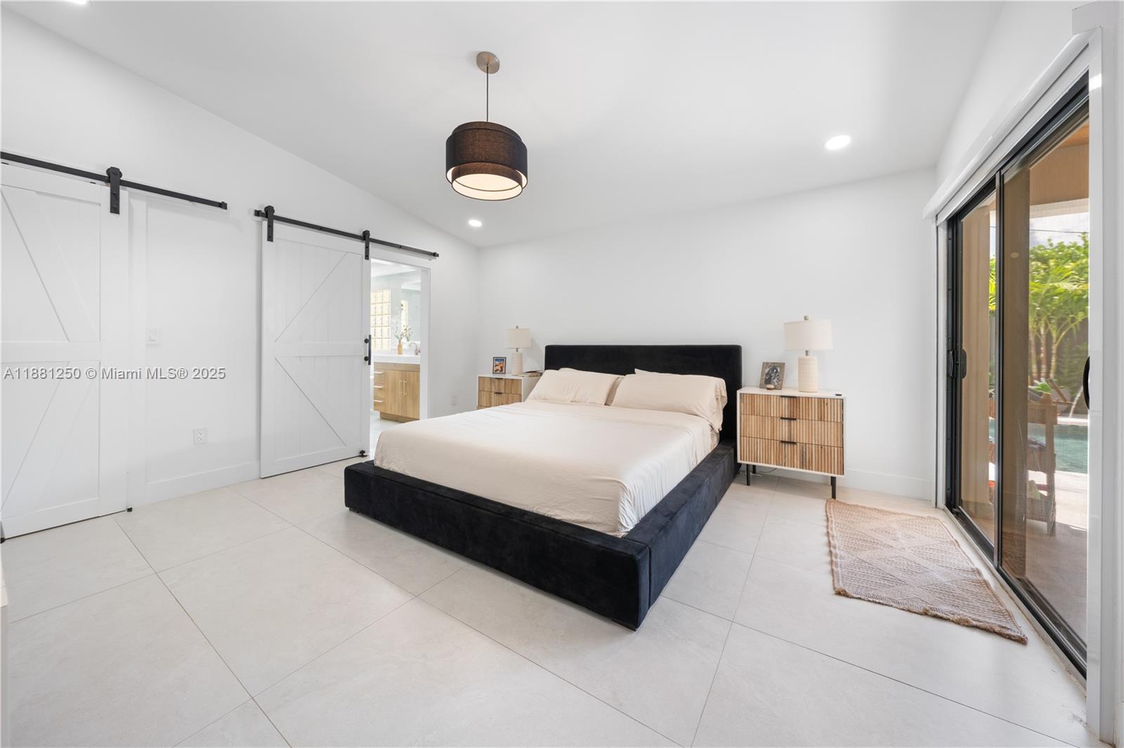 BLUE ROOM ESTATES - Residential