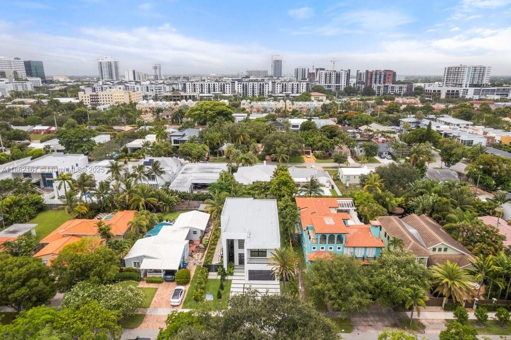 HOLMBERG & MC KEES - Residential