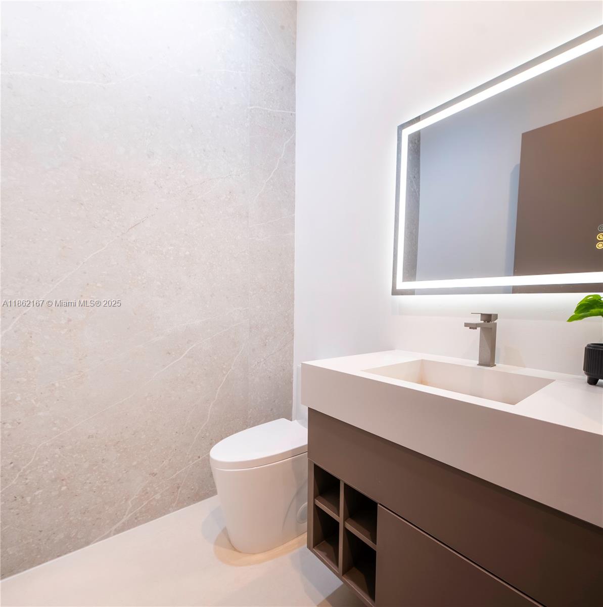 HOLMBERG & MC KEES - Residential