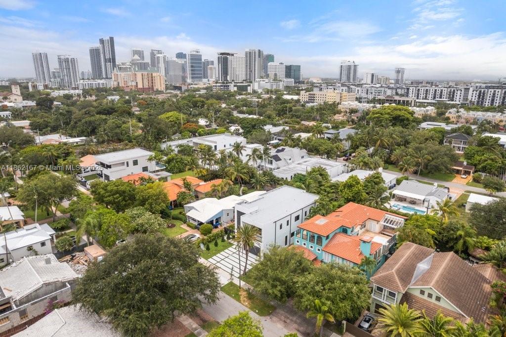 HOLMBERG & MC KEES - Residential