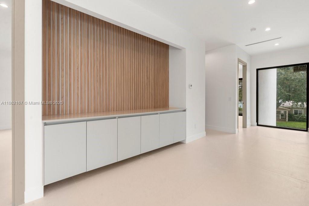 HOLMBERG & MC KEES - Residential