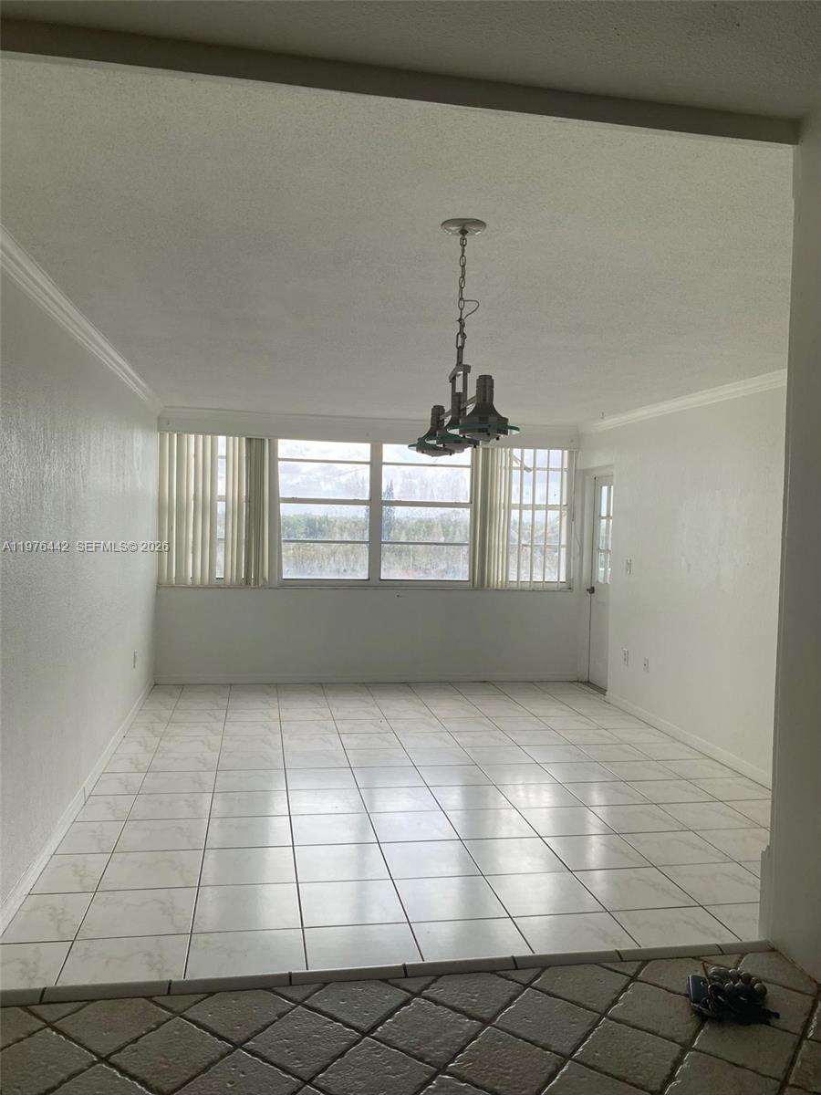 BUCKLEY TOWERS CONDO - EA - Residential Lease