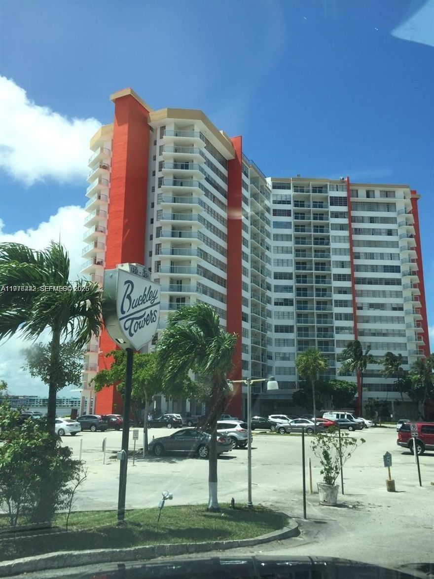 Amazing building location next to Aventura Mall , I 95 , supermarkets , pharmacies , restaurants and more . Spectacular unit, bright, spacious, with ample storage. A balcony with a pleasant lake view complements this property. Spacious kitchen with ample cabinetry and a dining area. Bathroom with two entrances, one to the bedroom and the other to the living area with a walk-in closet next door. Relaxing while enjoying the romantic Florida Sunsets , city views and explore everything near by beyond this paradise : restaurants , clubs , supermarkets , major highway , malls and more . Don't miss this great opportunity .