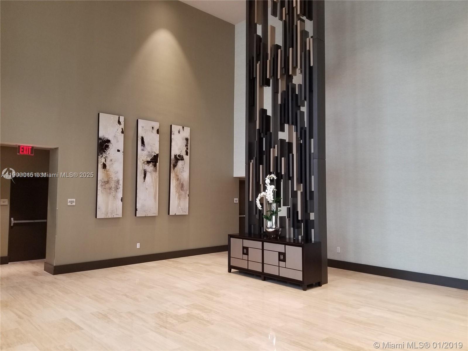 5252 PASEO CONDO - Residential Lease