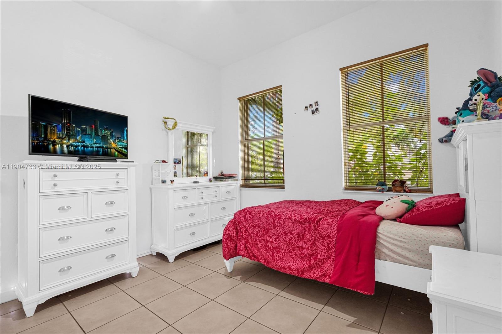 CENTURY GARDENS - Residential