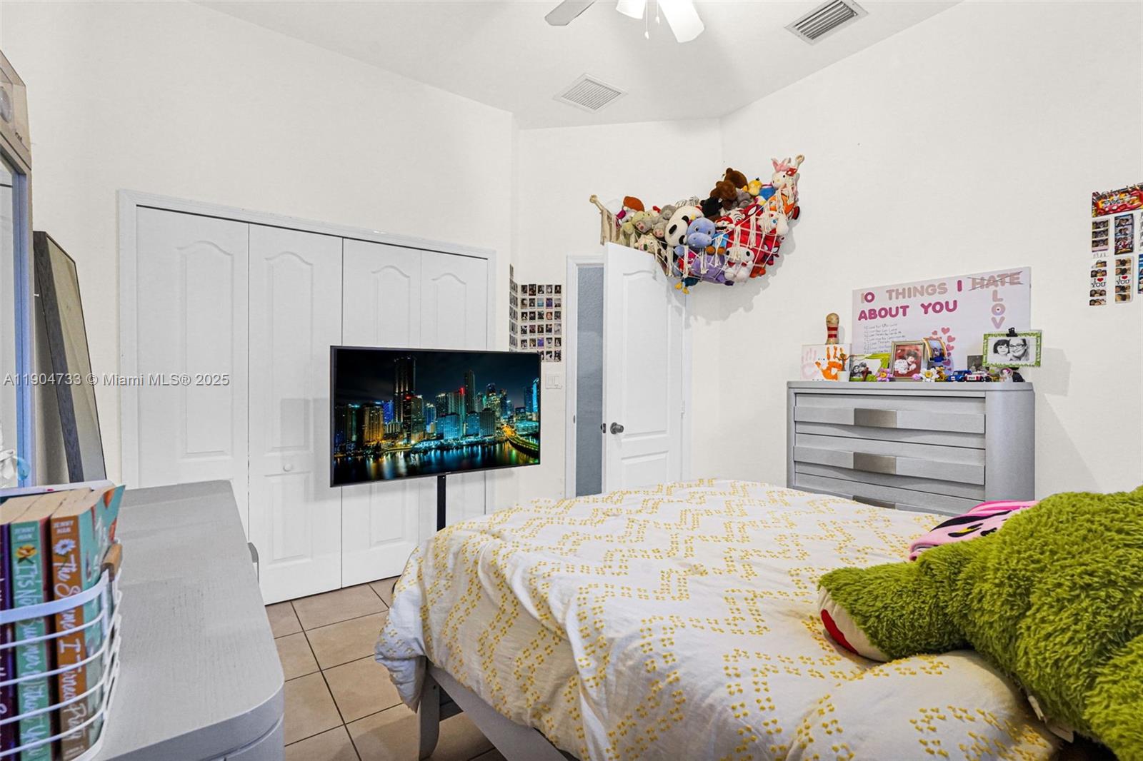 CENTURY GARDENS - Residential