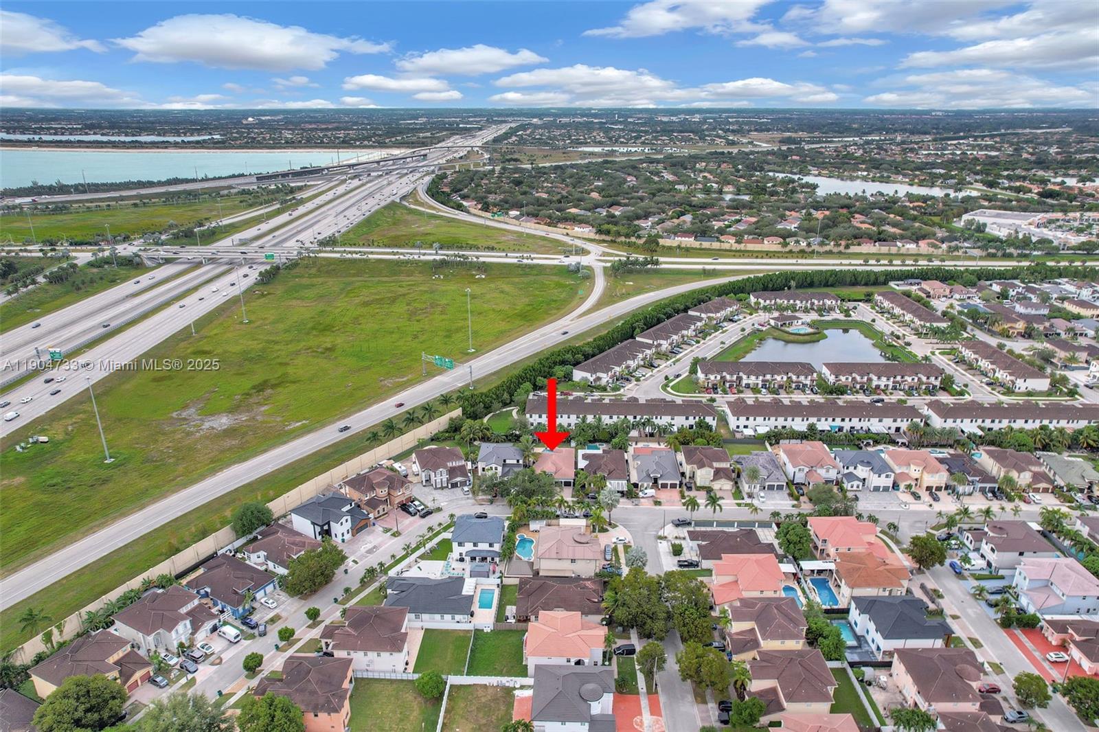 CENTURY GARDENS - Residential