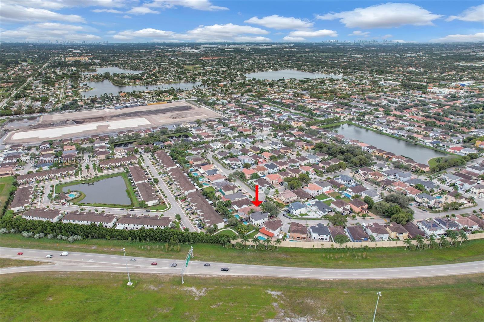 CENTURY GARDENS - Residential